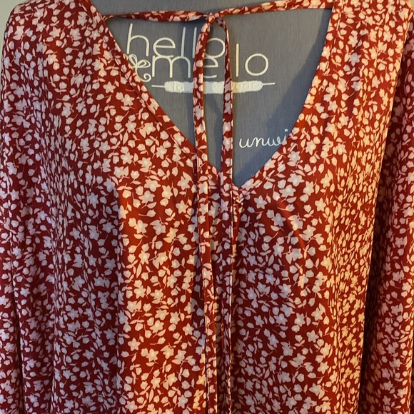 NWOT Print V Neck Blouse, Elegant Batwing Sleeve Tie Back Top - Picture 7 of 10